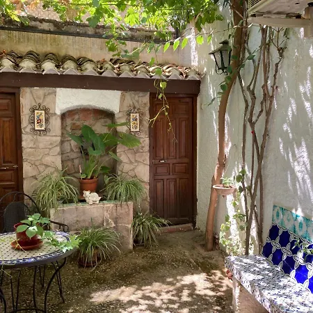 Patio * Granada